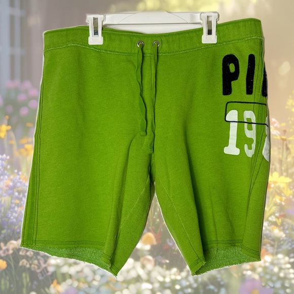 Vintage Y2K Victoria’s Secret Pink Y2K Bermuda Sweat Shorts - Picture 2 of 8